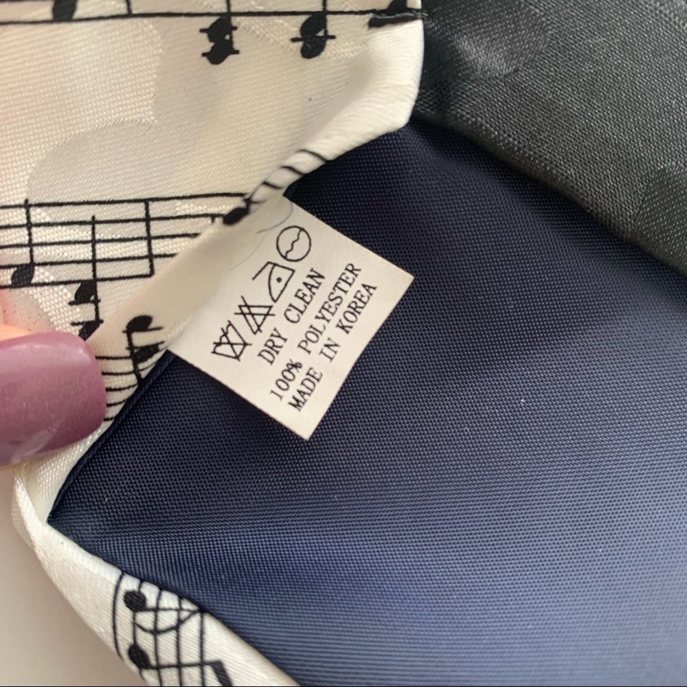 Clarinet Sheet Music Neck Tie - Picture 4 of 5